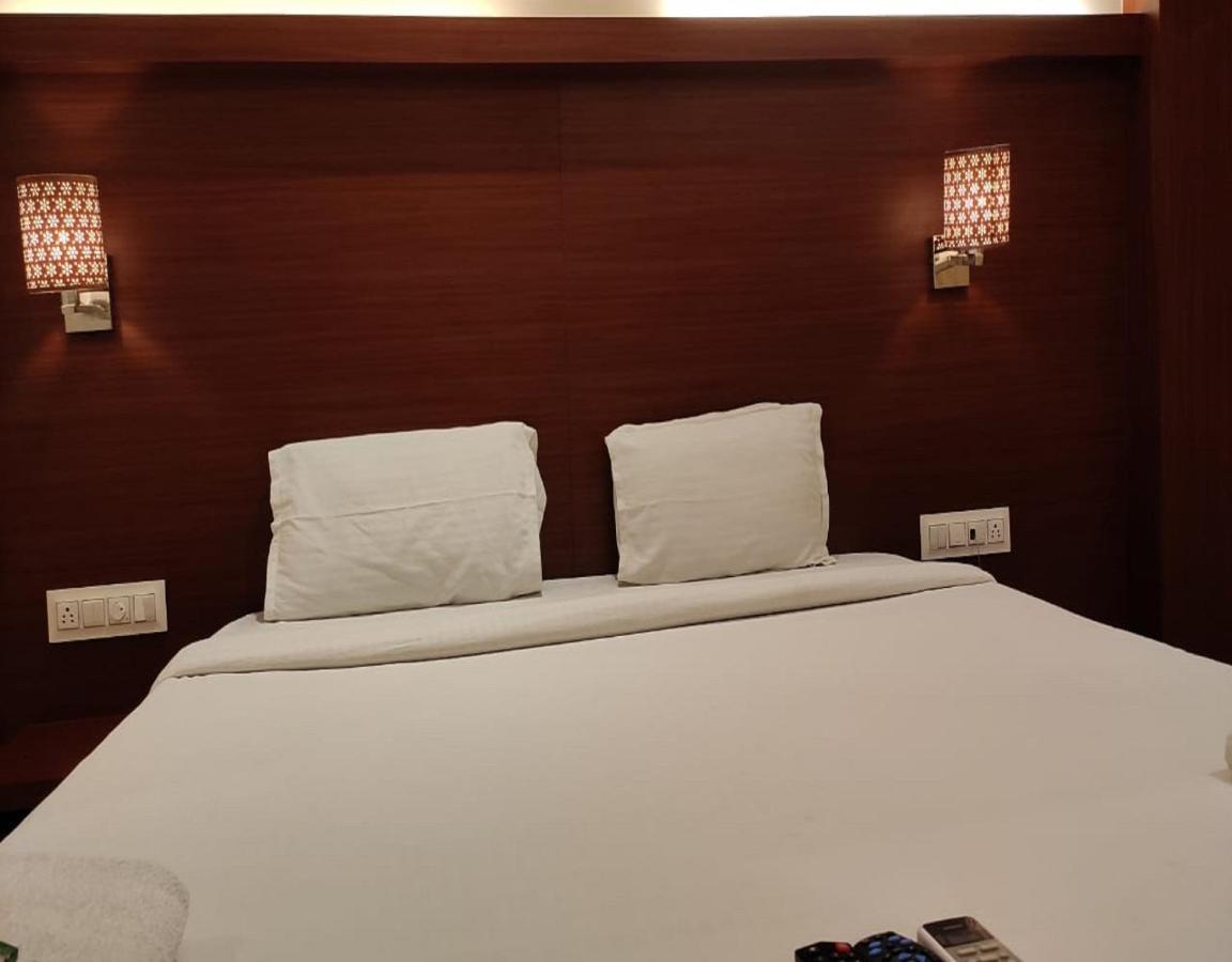 Fabhotel Spring Inn - Nr Borivali Station Mālād Zewnętrze zdjęcie