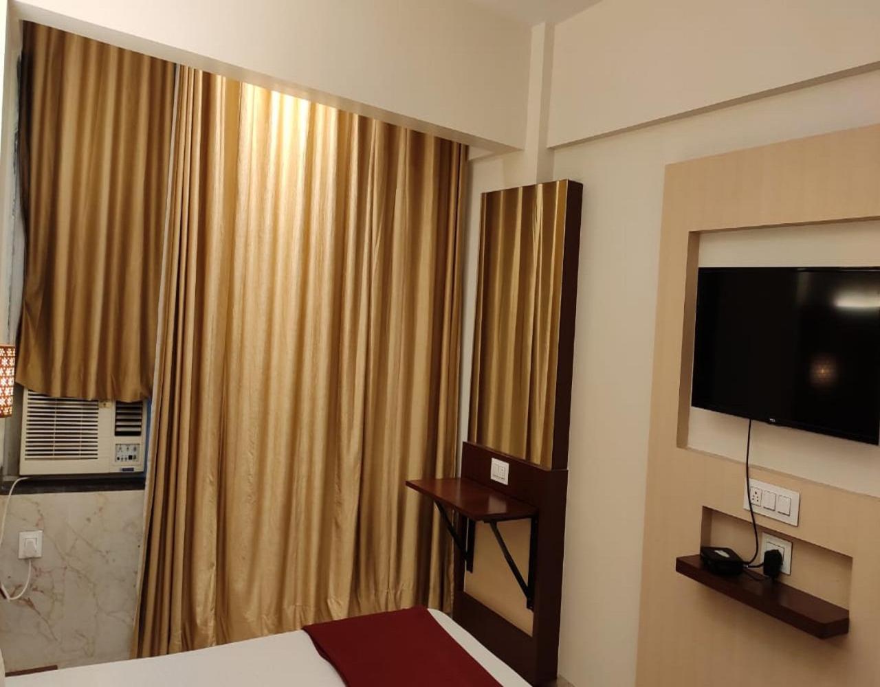 Fabhotel Spring Inn - Nr Borivali Station Mālād Zewnętrze zdjęcie