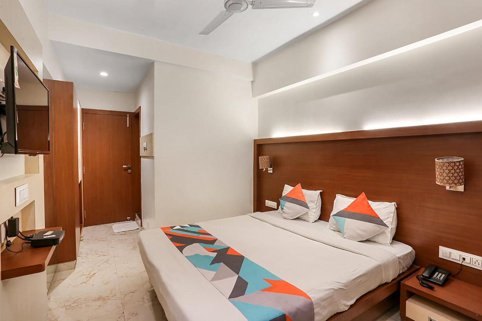 Fabhotel Spring Inn - Nr Borivali Station Mālād Zewnętrze zdjęcie