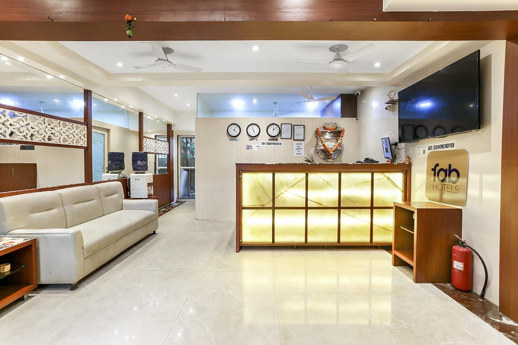 Fabhotel Spring Inn - Nr Borivali Station Mālād Zewnętrze zdjęcie